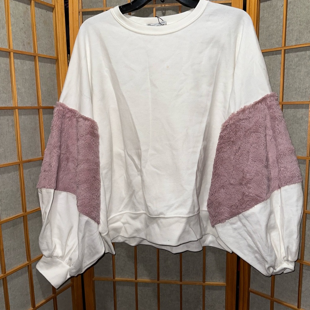 Women's White and Pink Fuzzy Sleeve Top